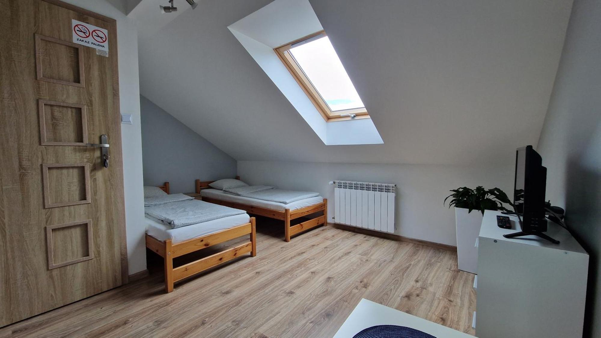 Vip Village Las Woda Rower - Podgrzewany Basen, Balia, Sauna Miedzierza 外观 照片